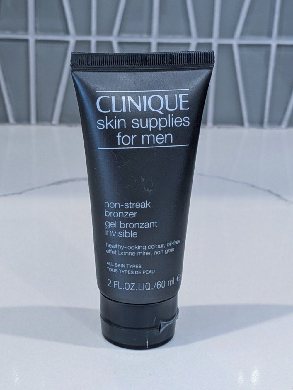 Clinique Skin Supplies For Men Face Non-Streak Bronzer Gel 2 Oz 60 ml NEW